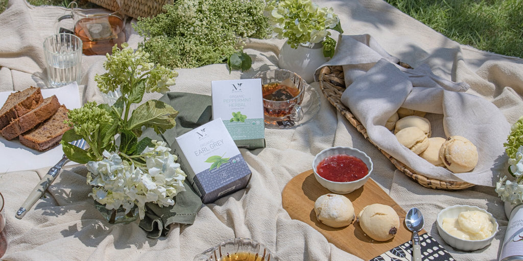 Tea & Gifts